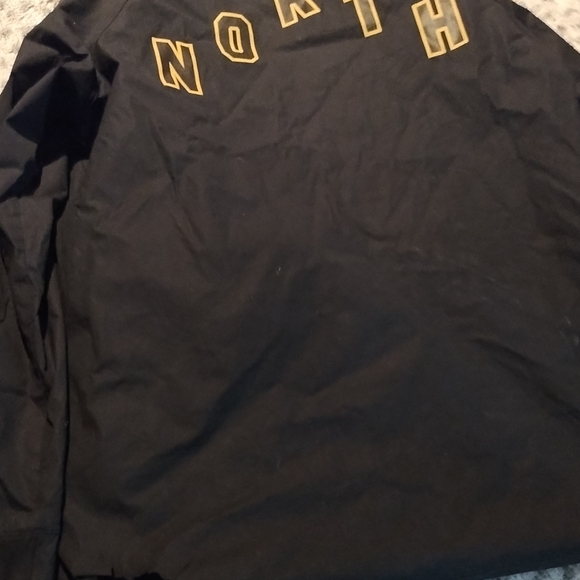 Nike raptors women's medium windbreaker jacket - Picture 2 of 4